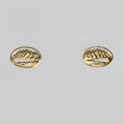 Oval Teton earrings in 14kt yellow gold and made in america. Also, available in 14kt white gold and Sterling Silver. We also have a pendant to match.