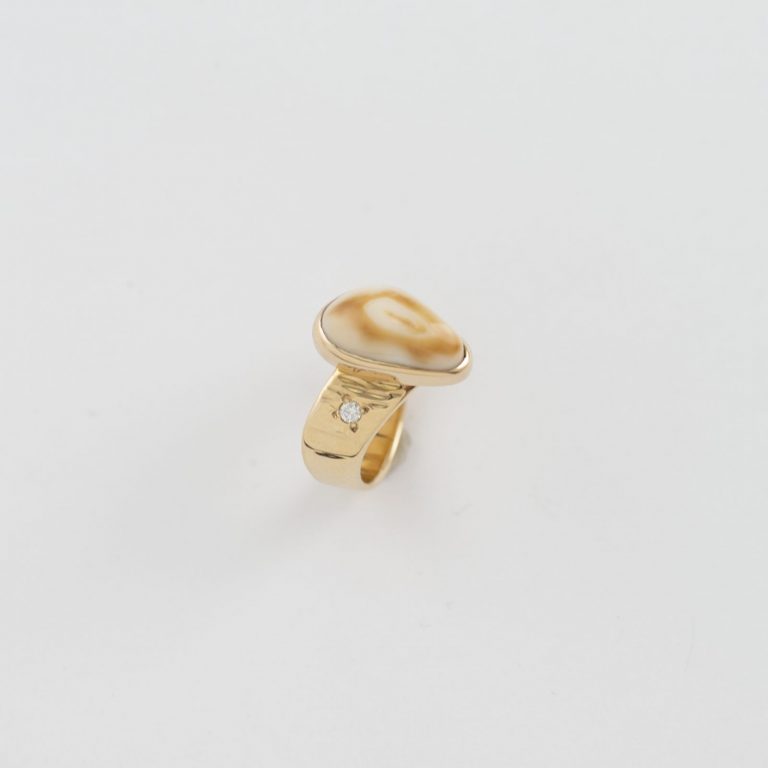 Ladies gold and Ivory ring